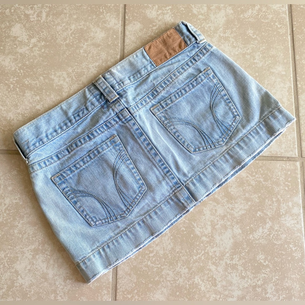 Y2k Hollister denim mini skirt - Picture 2 of 14